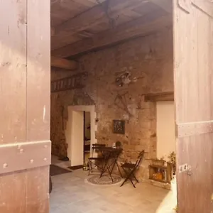  Apartment Zu Den Weinbergen